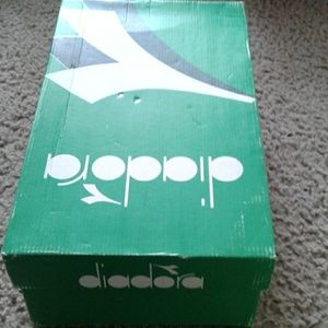 Diadora shoes